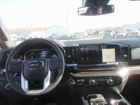 New 2026 GMC Sierra 1500 Elevation w/ Elevation Premium Package image 16