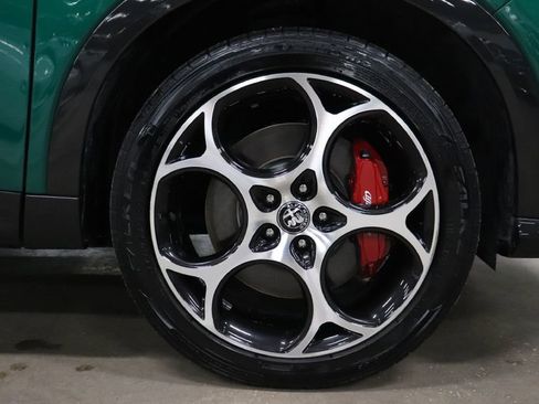 Used 2024 Alfa Romeo Tonale Veloce w/ Active Assist Package image 36