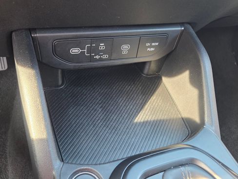 Used 2025 Kia K4 FWD image 22