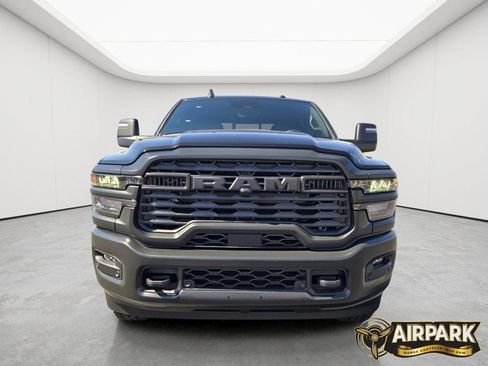 New 2025 RAM 2500 Tradesman AWD/4WD image 5