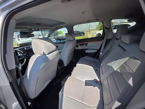 Used 2020 Honda CR-V Touring image 25
