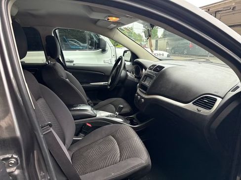 Used 2014 Dodge Journey SXT w/ Flexible Seating Group AWD/4WD image 37