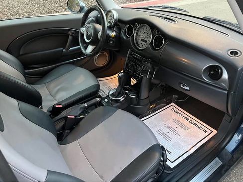 Used 2006 MINI Cooper Hardtop image 13