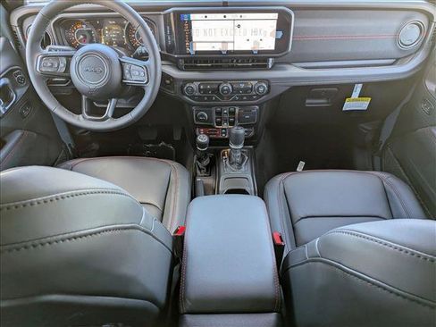 New 2026 Jeep Wrangler Unlimited Rubicon AWD/4WD image 15