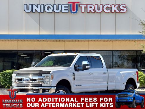 Used 2017 Ford F350 Lariat w/ Lariat Ultimate Package image 1