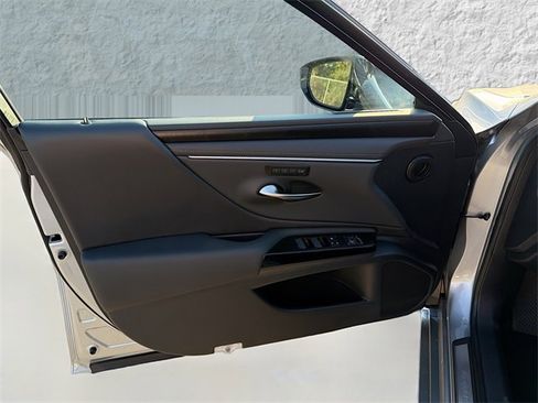 New 2025 Lexus ES 350 w/ Premium Package image 22