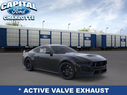 New 2026 Ford Mustang GT Premium w/ GT Performance Package RWD image 8