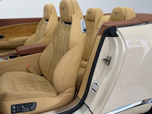 Used 2015 Bentley Continental GT AWD/4WD image 23