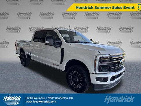Used 2025 Ford F350 Platinum AWD/4WD image 1
