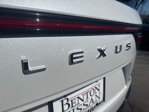 Used 2023 Lexus LX 600 4WD w/ Accessory Package (Z1) image 45