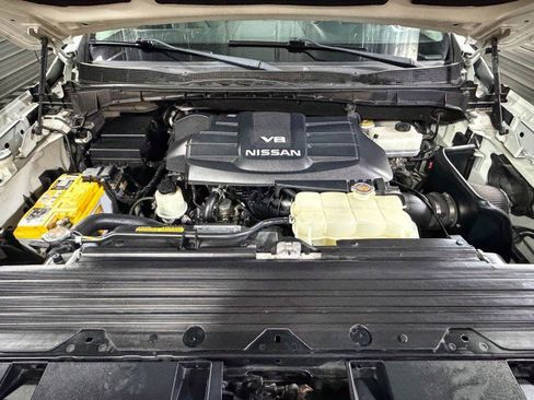 Used 2018 Nissan Titan PRO-4X w/ Pro-4x Convenience Package image 46