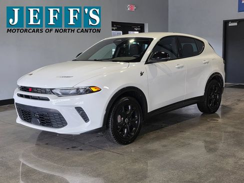 Used 2024 Dodge Hornet R/T w/ R/T Blacktop Package AWD/4WD image 1