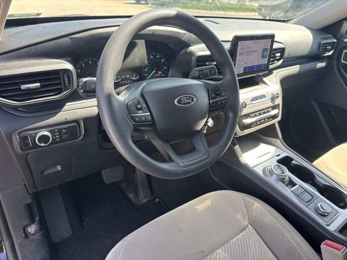 Used 2023 Ford Explorer 4WD image 18