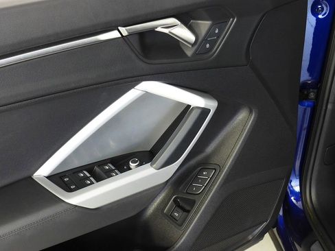 Used 2022 Audi Q3 2.0T Premium w/ Convenience Package image 12