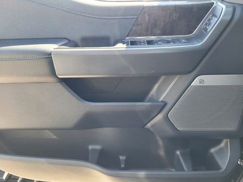 Certified 2023 Ford F450 Lariat w/ Lariat Ultimate Package image 23