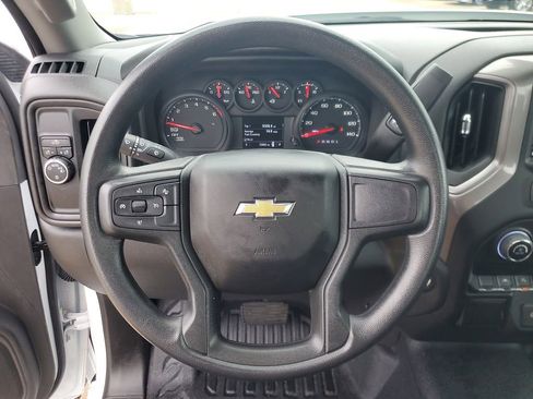 Used 2025 Chevrolet Silverado 1500 W/T RWD image 15