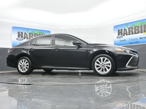 Used 2023 Toyota Camry LE FWD image 21