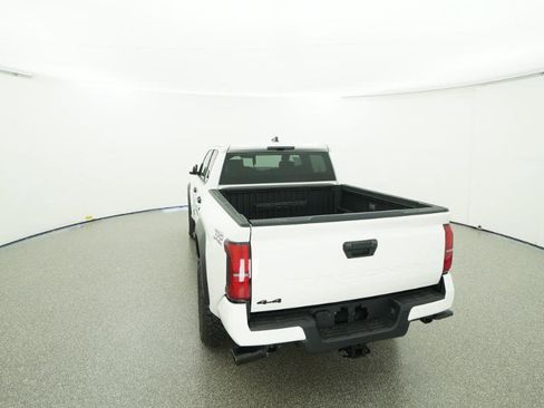 New 2025 Toyota Tacoma TRD Off-Road image 15