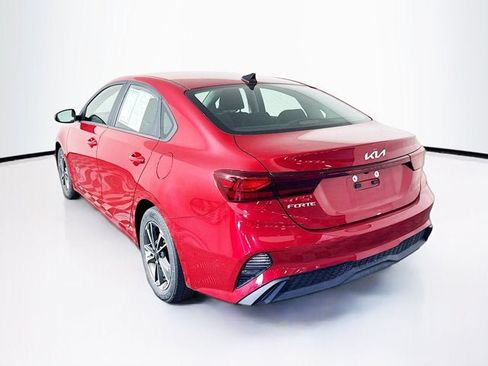 Used 2023 Kia Forte LXS FWD image 7