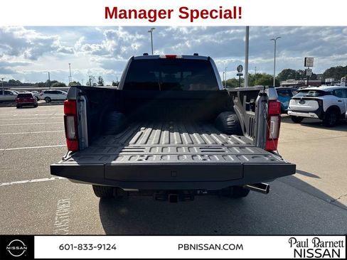 Used 2021 Ford F250 Platinum w/ FX4 Off-Road Package AWD/4WD image 15