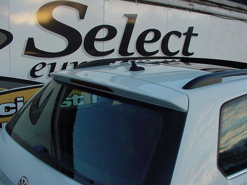 Used 2016 Volkswagen Golf Limited Edition image 30