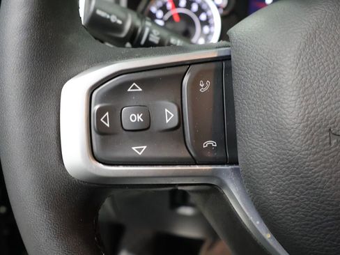 Used 2025 RAM 1500 Big Horn AWD/4WD image 33