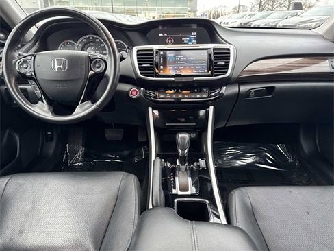 Used 2017 Honda Accord EX-L image 15
