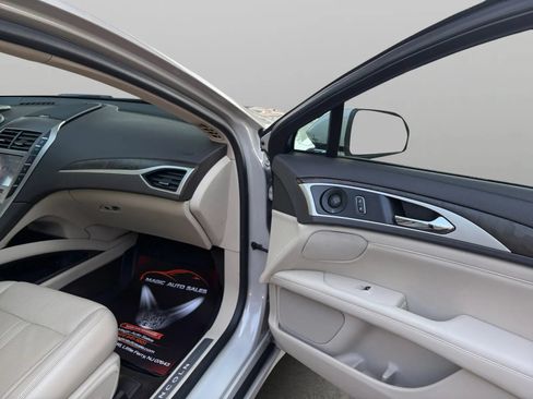Used 2020 Lincoln MKZ Reserve w/ Elements Package AWD/4WD image 19
