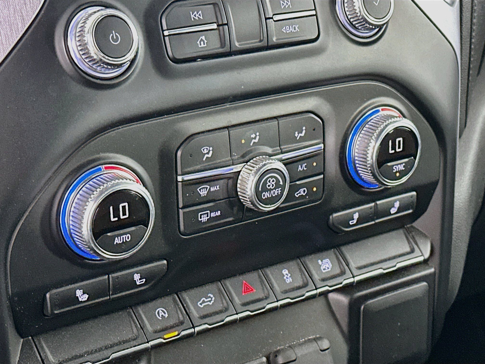 Used 2019 GMC Sierra 1500 SLE w/ SLE Value Package AWD/4WD image 23