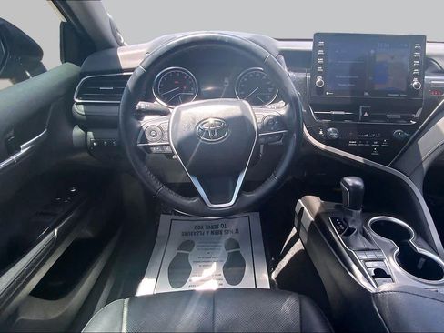 Used 2024 Toyota Camry XLE w/ Navigation Package FWD image 6