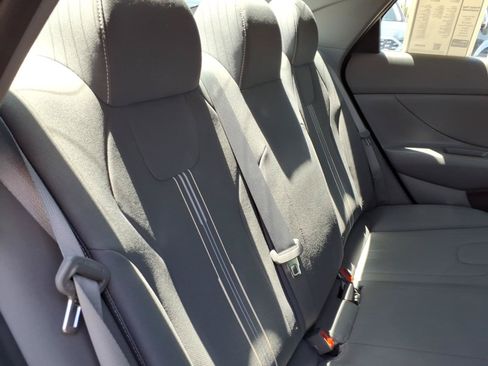 Certified 2023 Hyundai Elantra SEL FWD image 15