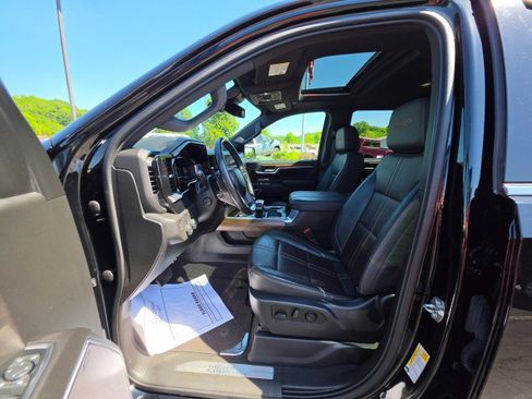 Used 2023 Chevrolet Silverado 1500 High Country AWD/4WD image 34
