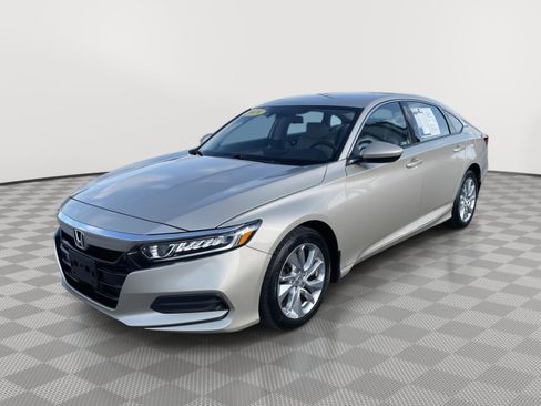Used 2019 Honda Accord LX image 4