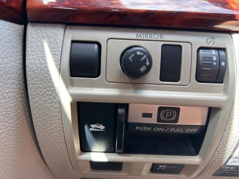 Used 2011 Subaru Outback 3.6R Limited w/ PWR Moonroof Pkg image 26