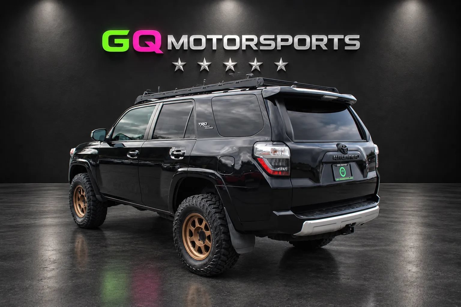 Used 2017 Toyota 4Runner TRD Off-Road AWD/4WD image 5
