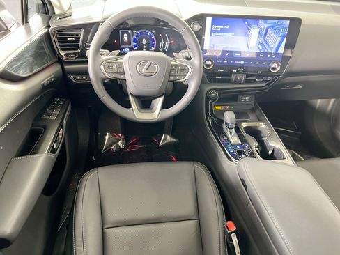 Used 2023 Lexus NX 350 AWD image 22