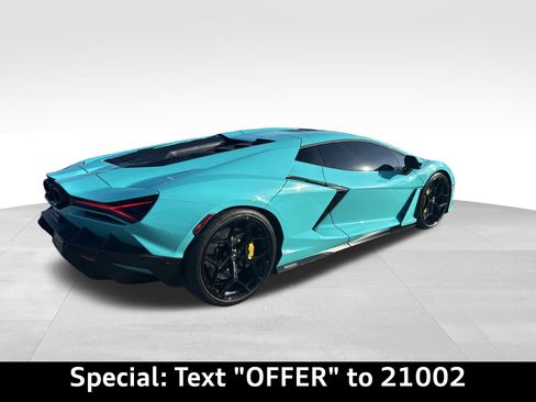 Used 2024 Lamborghini Revuelto Base image 8