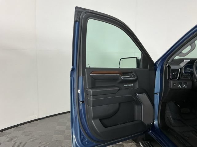 Used 2024 GMC Sierra 1500 Denali w/ Denali Reserve Package AWD/4WD image 15
