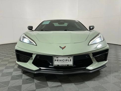 Used 2024 Chevrolet Corvette Stingray Premium Conv w/ Z51 Performance Package RWD image 3
