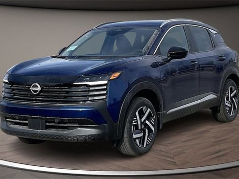 New 2026 Nissan Kicks SV w/ SV Premium Package image 1