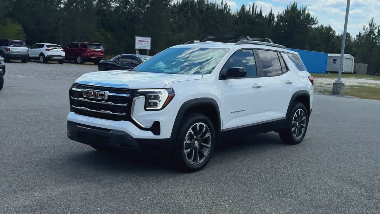 New 2026 GMC Terrain Elevation w/ Elevation Premium Package FWD image 4