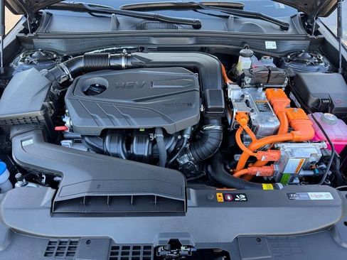 New 2026 Hyundai Sonata Limited FWD image 17