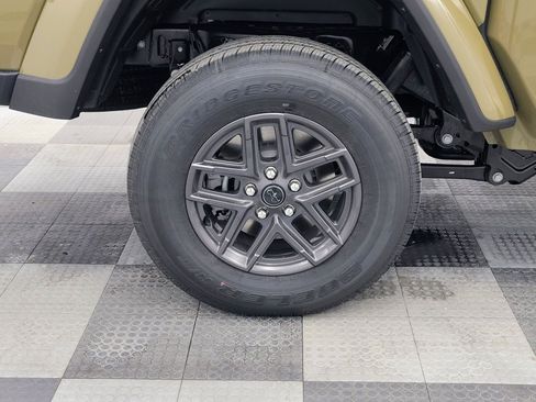 New 2026 Jeep Gladiator Sport image 15