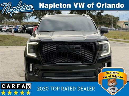 Used 2023 GMC Yukon Denali image 2