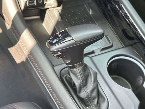Used 2025 Dodge Durango GT image 31
