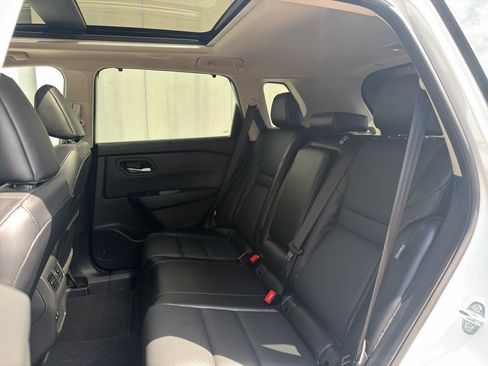 Certified 2025 Nissan Rogue SV w/ SV Premium Package FWD image 14