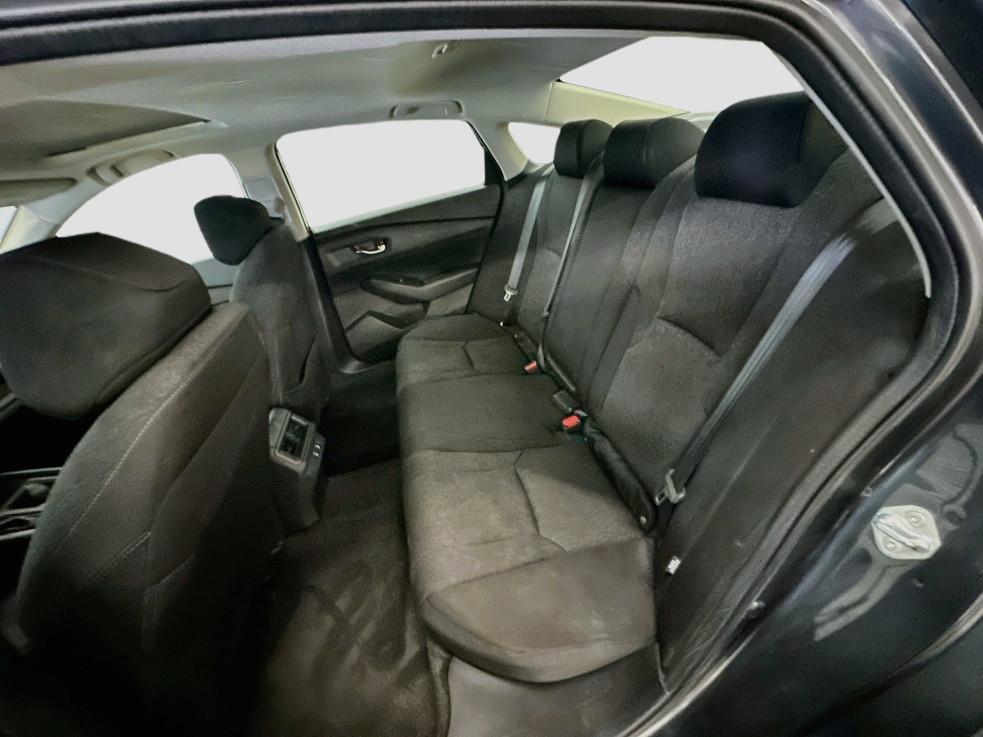 Used 2025 Honda Accord SE image 29