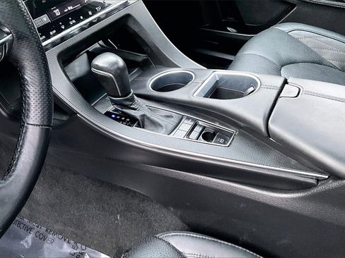 Certified 2022 Toyota Avalon Limited image 18