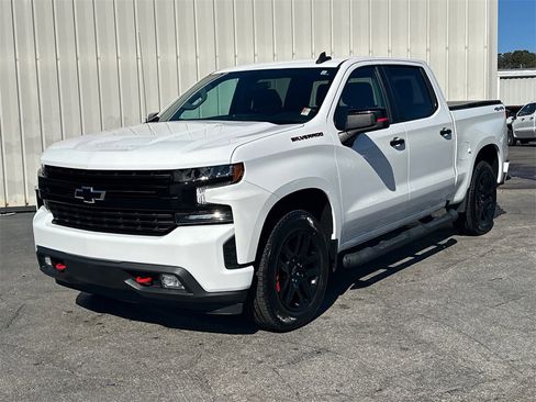 Used 2022 Chevrolet Silverado 1500 RST w/ Redline Edition image 2