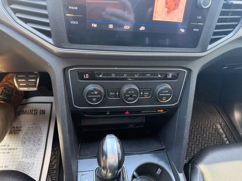 Used 2019 Volkswagen Atlas SE w/ Panoramic Sunroof Package AWD/4WD image 31
